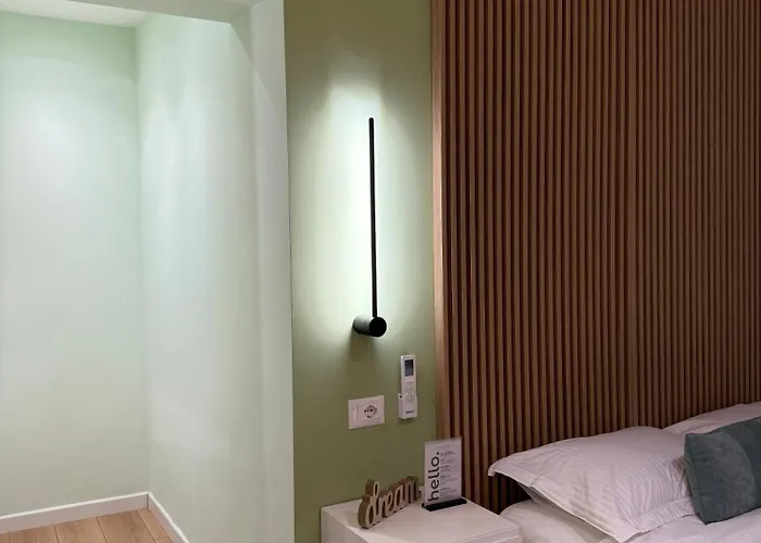 4seasonsgea , Cozy In Position , 아파트 티라나