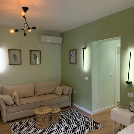 4seasonsgea , Cozy In Position , טיראנה